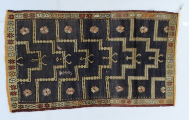 CR417- VINTAGE KONYA KARAPINAR RUG   3.8 X  6.7