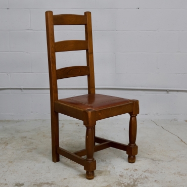 CHR626 LADDER BACK CHAIR WITH CARVED LEATHER SEAT