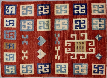 SH8 VINTAGE 1990s TURKISH RUG 4' X 6'
