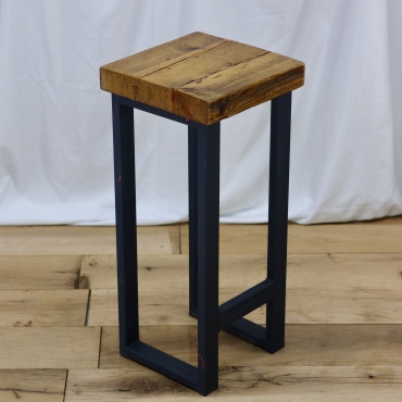 CHR597 METAL BAR STOOL WITH WOOD SEAT