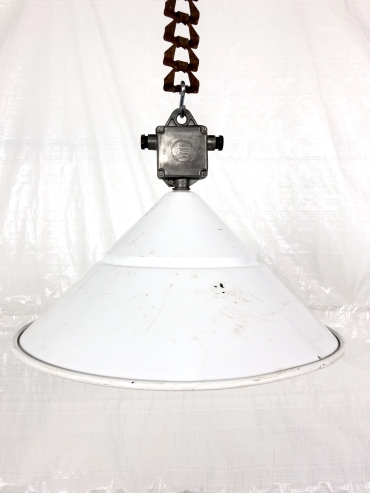 LG230 White - Vintage Reclaimed Enamel Light